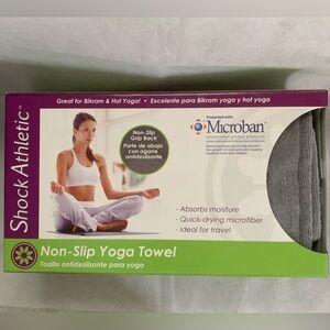 NIB Grey Shock Athletic Non-Slip Yoga Towel